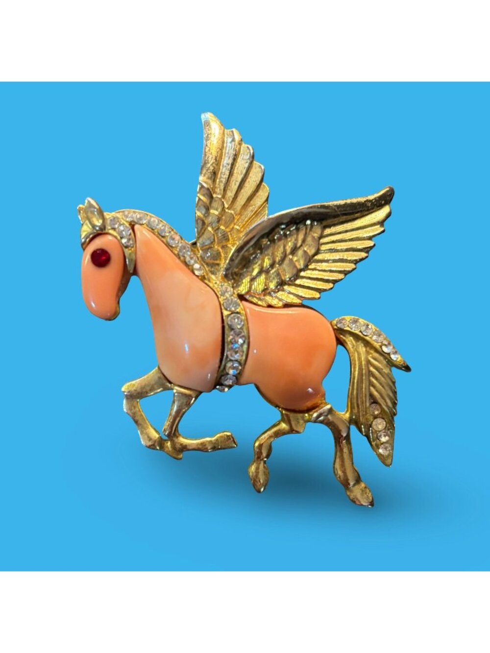 Pegasus Pink Lucite Statement Brooch Pin Attributed Hattie Carnegie Gift Vintage